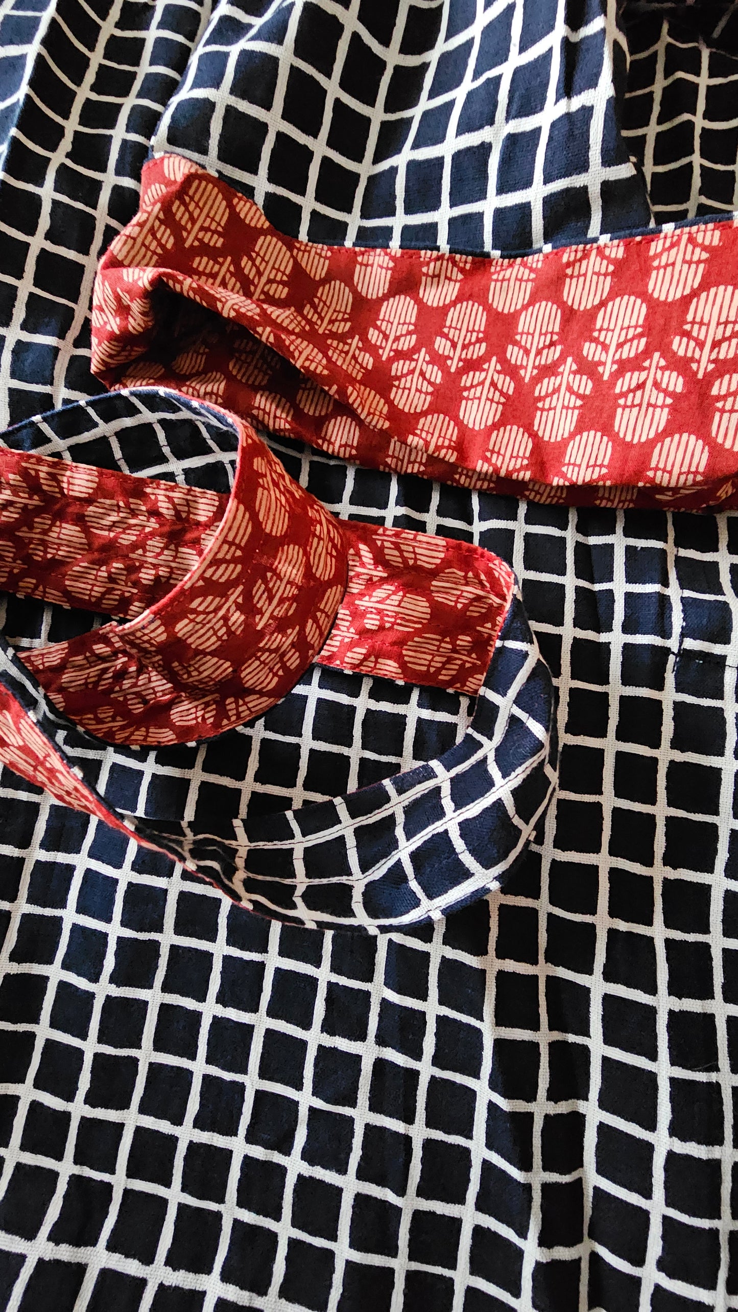 Blaue Dimensionsrobe