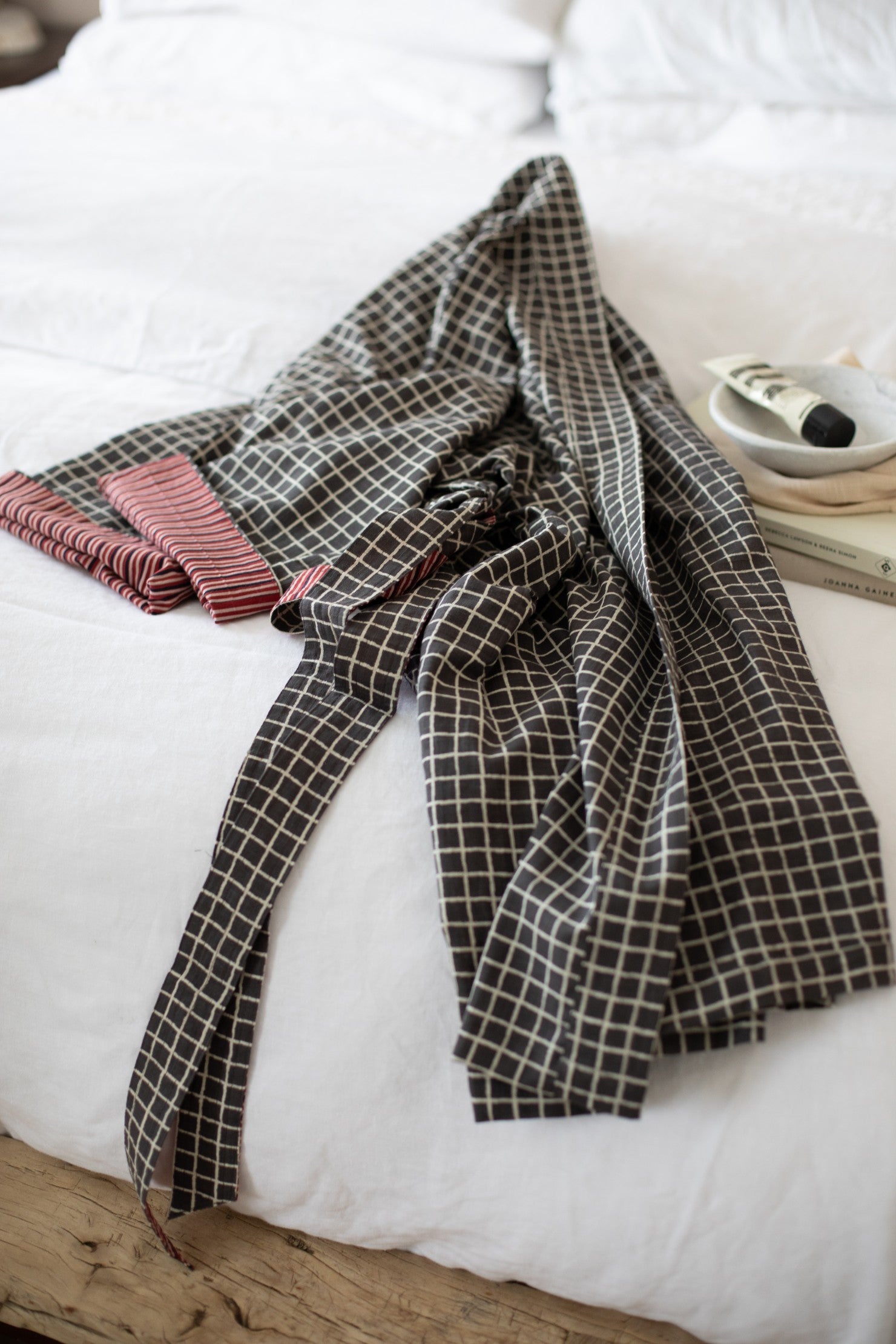 Black Dimension Robe
